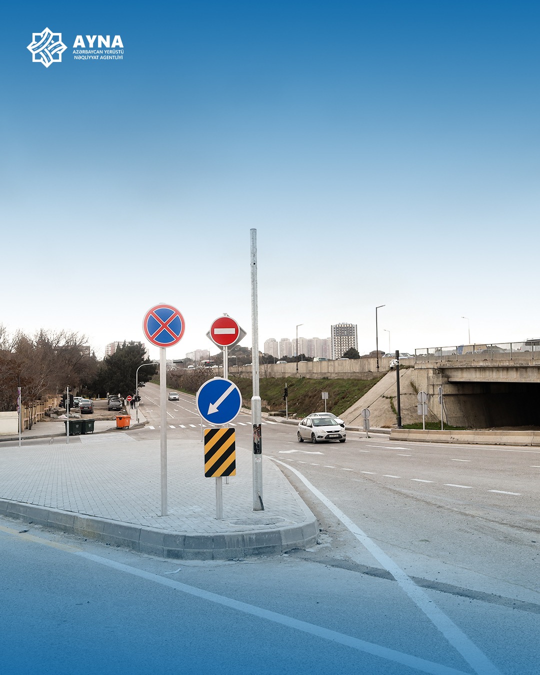 Paytaxtda yol hərəkətinin yenidən təşkili ilə bağlı yeni layihələr tətbiq olunub (FOTO)