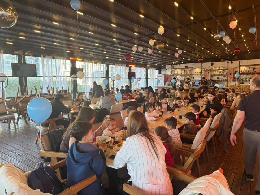 Leyla Əliyevanın təşəbbüsü ilə Bakı Zooloji Parkında uşaqlar üçün bayram tədbiri təşkil olunub (FOTO)