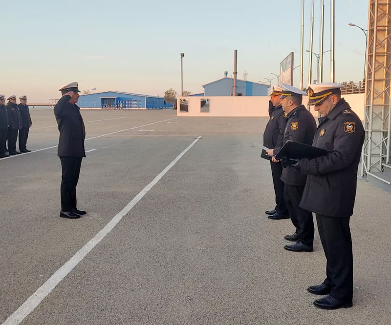 Azərbaycan Ordusunda Dünya Azərbaycanlılarının Həmrəyliyi Günü və Yeni il qeyd edilib (FOTO)