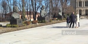 Keçmiş Baş Prokurorun oğlu: Həmişə belə həmrəy olaq (FOTO)