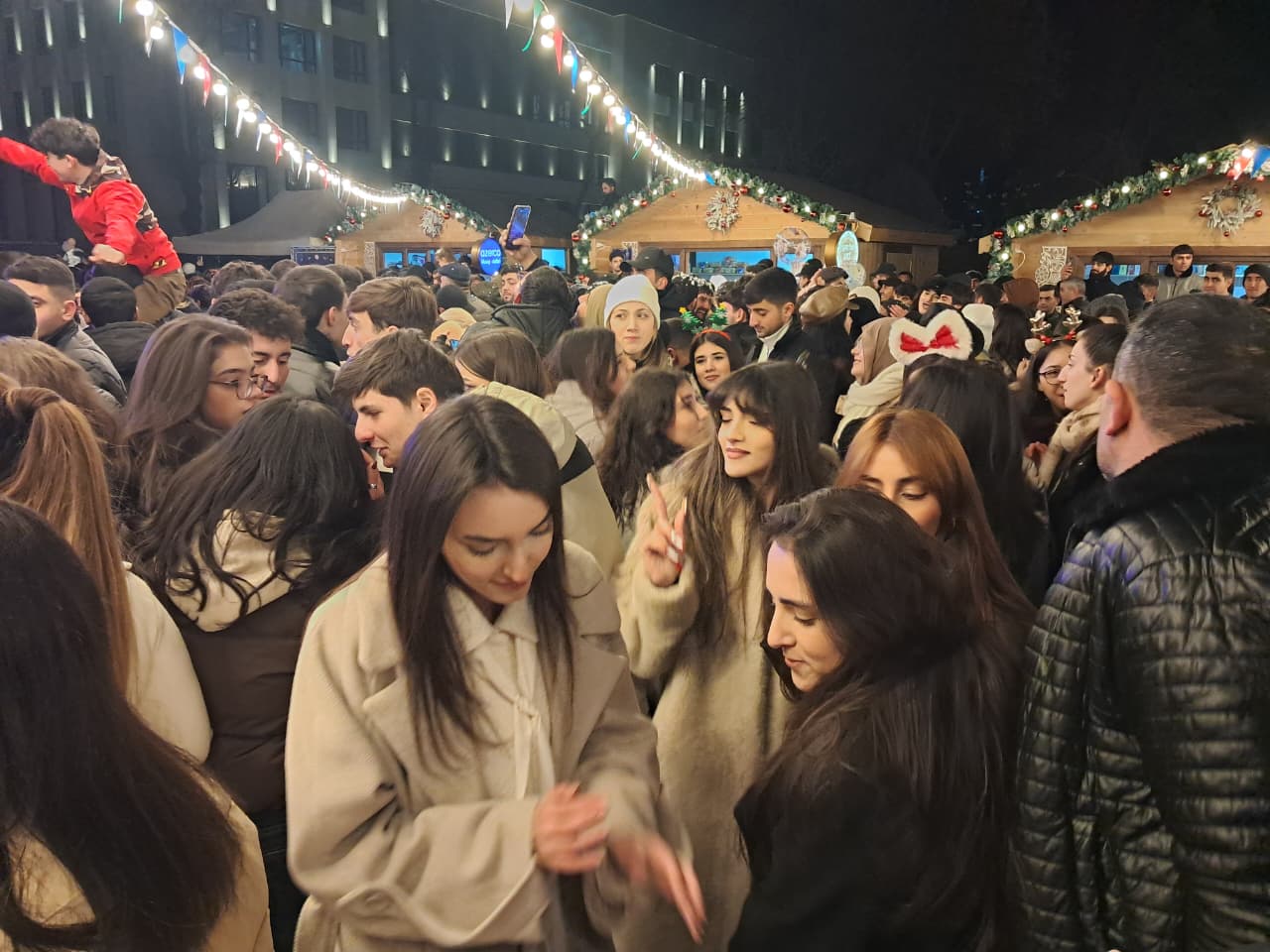 Xankəndidə bayram atəşfəşanlığı keçirilib (FOTO/VİDEO)