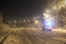 Polis əməkdaşları hava şəraiti ilə əlaqədar fasiləsiz xidmət aparır (FOTO)