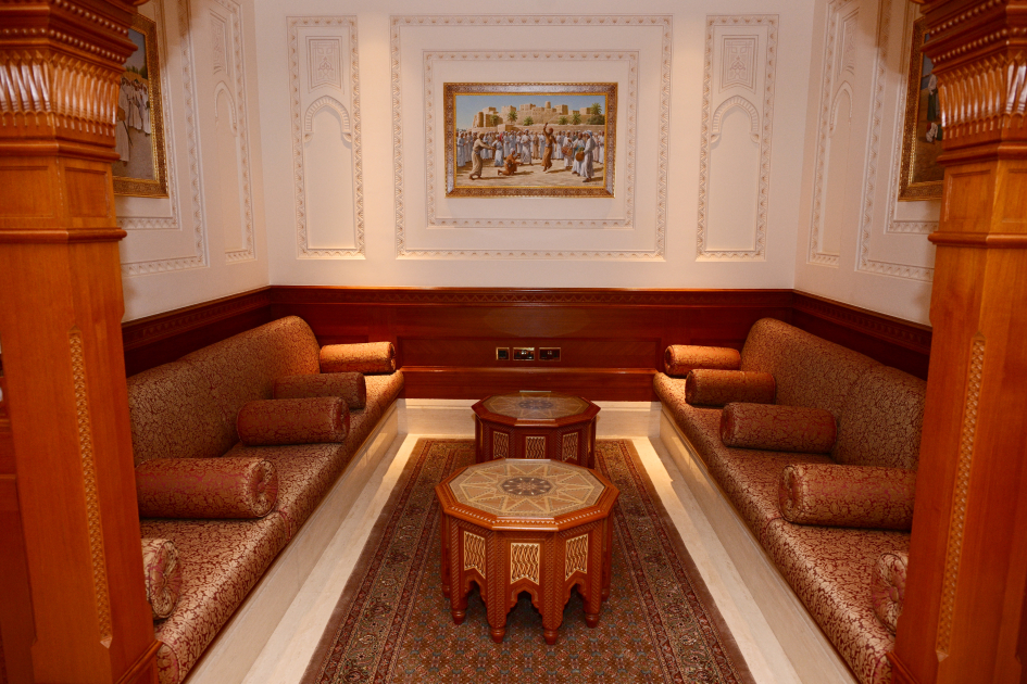 Heydər Əliyev Fondunun vitse-prezidenti Leyla Əliyeva Maskatda Sultan Opera Evində olub (FOTO)