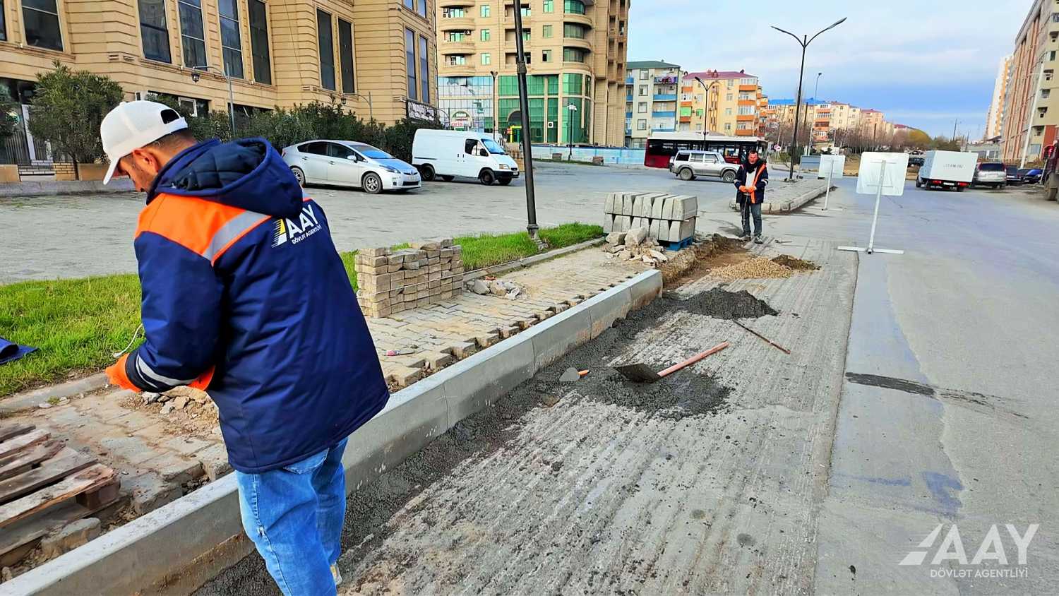 Masazırda 2 kilometrlik avtomobil yolunda əsaslı təmir işləri aparılır (FOTO)