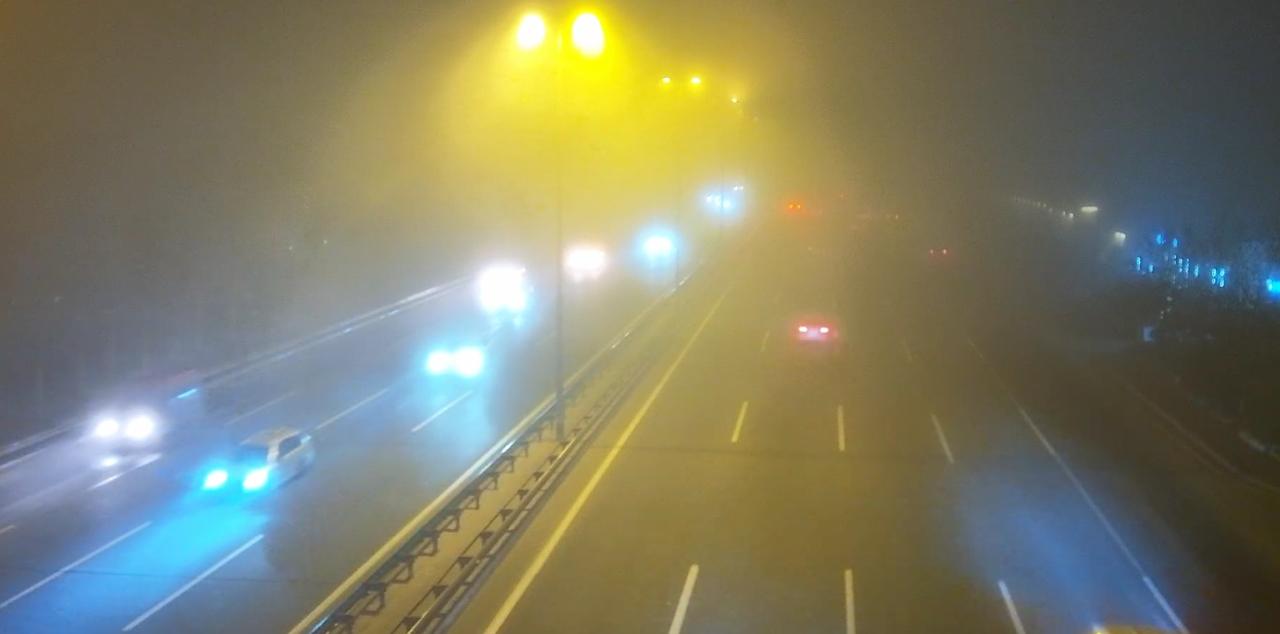 Duman səbəbindən bir sıra yollarda sürət həddi endirilib (FOTO)