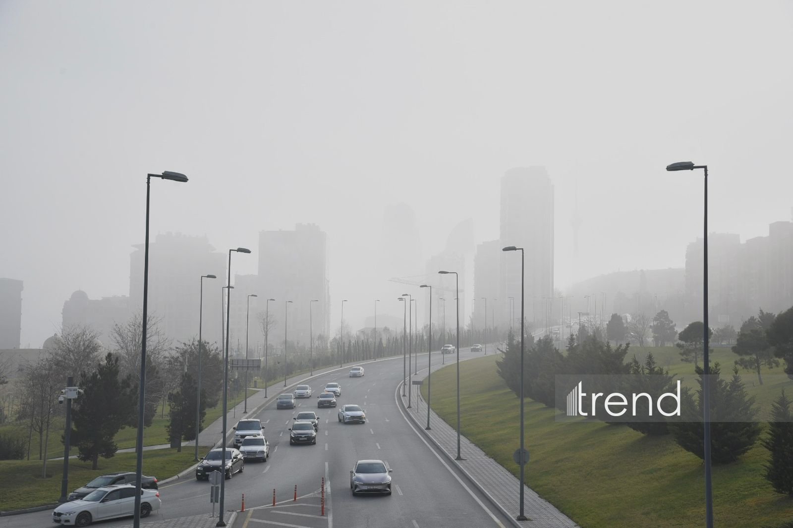 Dumanlı Bakı (FOTO)