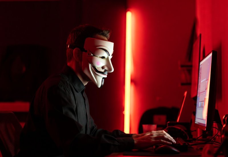 Azərbaycanda hüquq-mühafizə orqanlarının adı ilə minlərlə vətəndaşı aldatmağa cəhd edildi