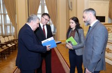 Azərbaycan və Albaniyanın Elmlər akademiyaları arasında əməkdaşlıq müqaviləsi imzalanacaq (FOTO)