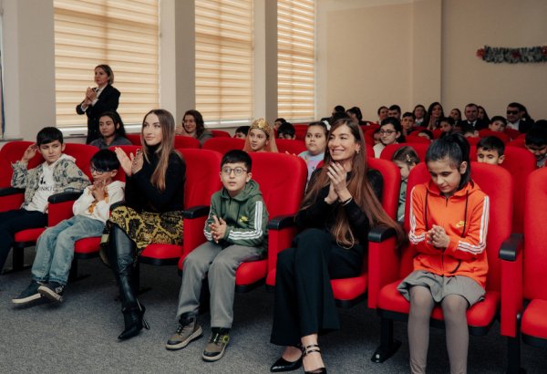 Arzu Əliyeva və Alena Əliyeva Həssas əhali qruplarından olan şəxslər üçün Sığınacaq və Sosial Reabilitasiya Müəssisəsini ziyarət ediblər (FOTO)