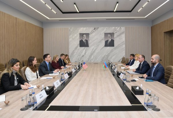 Azərbaycan və ABŞ arasında data mərkəzlərinin tikintisi üzrə əməkdaşlıq müzakirə olunub (FOTO)