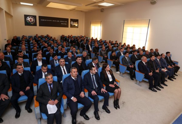 KOBİA Zərdabda sahibkarları dinlədi (FOTO)