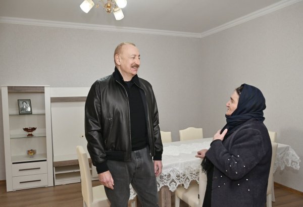 Prezident İlham Əliyevin Ağdərə sakini ilə səmimi söhbəti (VİDEO)