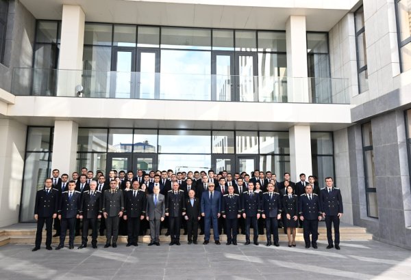 Prokurorluq orqanlarında qulluğa yeni qəbul edilmiş gənc hüquqşünasların andiçmə mərasimi keçirilib (FOTO)