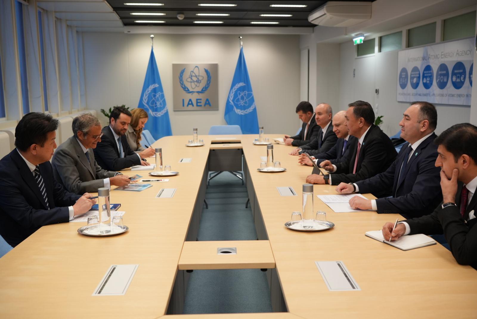 Vyanada “Orta Dəhliz”in şərqlə qərb arasında oynadığı rol müzakirə edilib (FOTO)