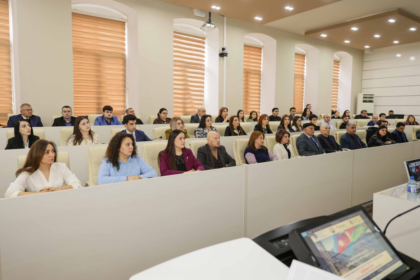 UNEC Qarabağ İqtisadi Araşdırmalar Mərkəzinin III Ümumrespublika elmi məqalə müsabiqəsinin qalibləri açıqlanıb (FOTO)