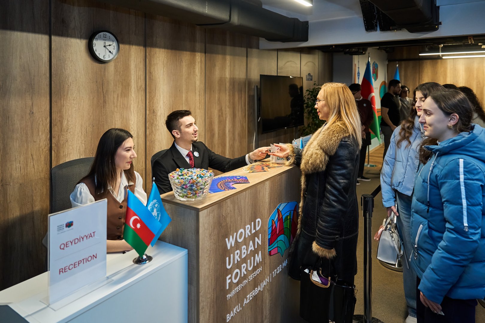 WUF13 Könüllülük Proqramı çərçivəsində təxminən 10 min namizəd müsahibələrə cəlb olunacaq (FOTO)