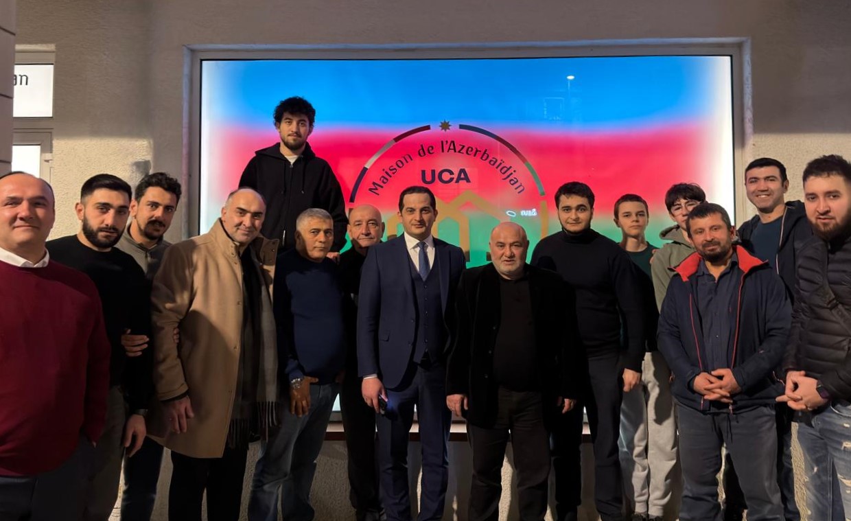 Tuluzdakı azərbaycanlılarla görüş olub (FOTO)