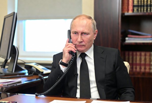 Putin Pezeşkian və Netanyahuya zəng etdi
