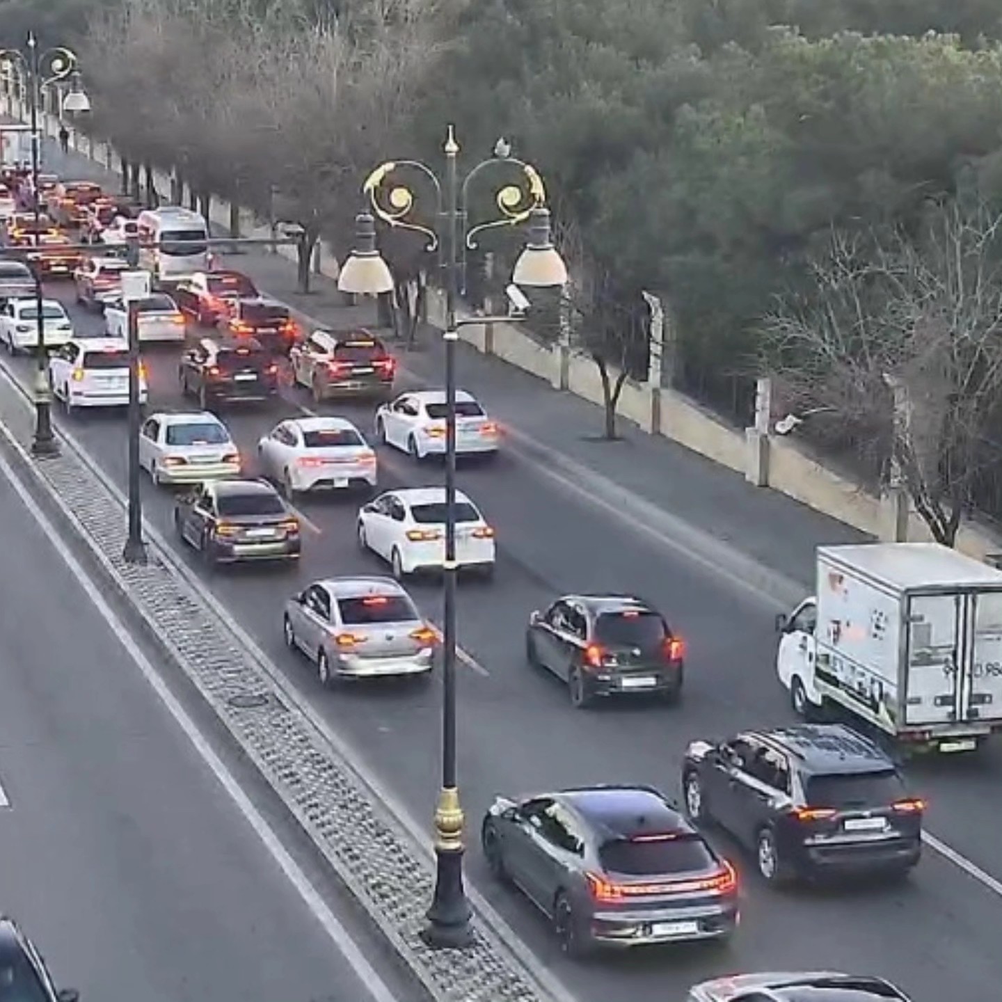 DİQQƏT: Bu yollarda tıxac var - SİYAHI (FOTO)