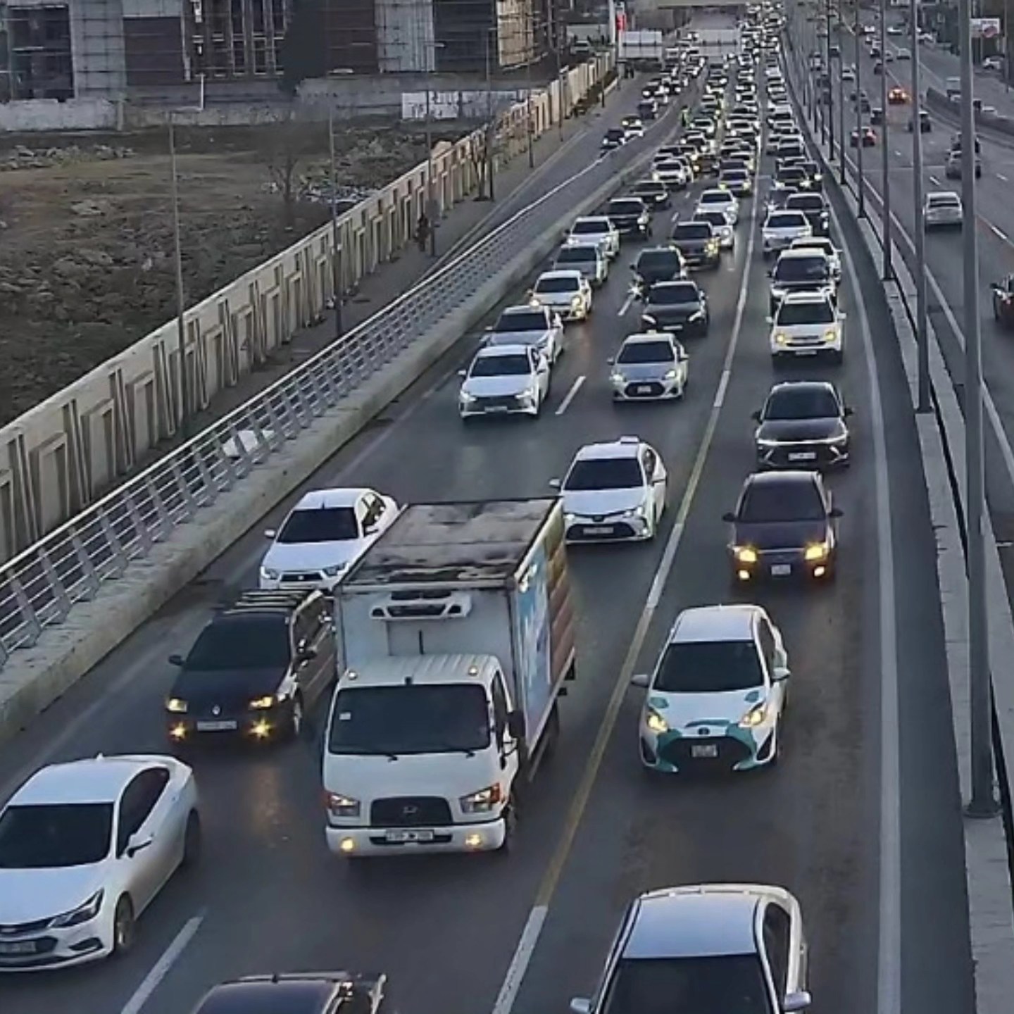 DİQQƏT: Bu yollarda tıxac var - SİYAHI (FOTO)