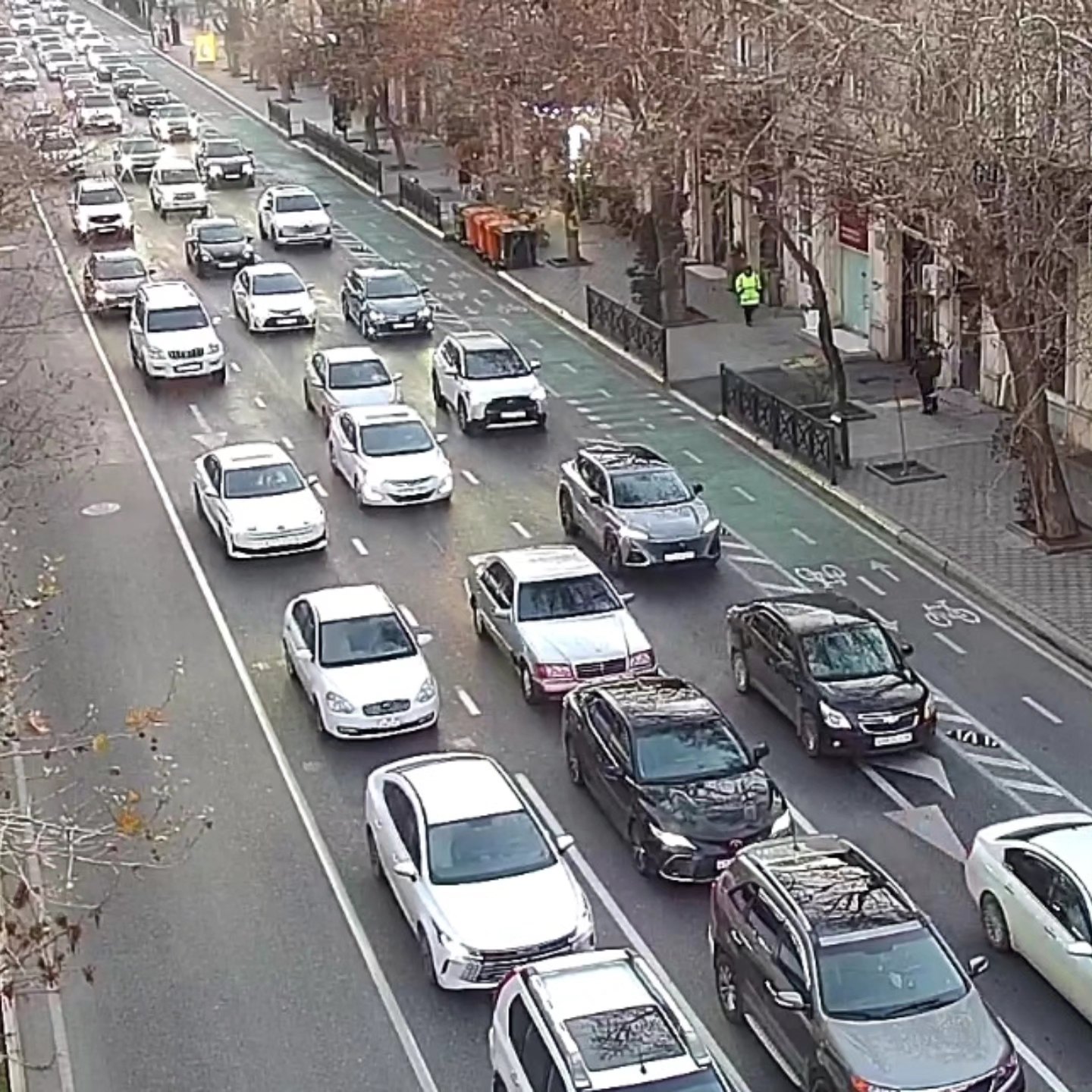 DİQQƏT: Bu yollarda tıxac var - SİYAHI (FOTO)