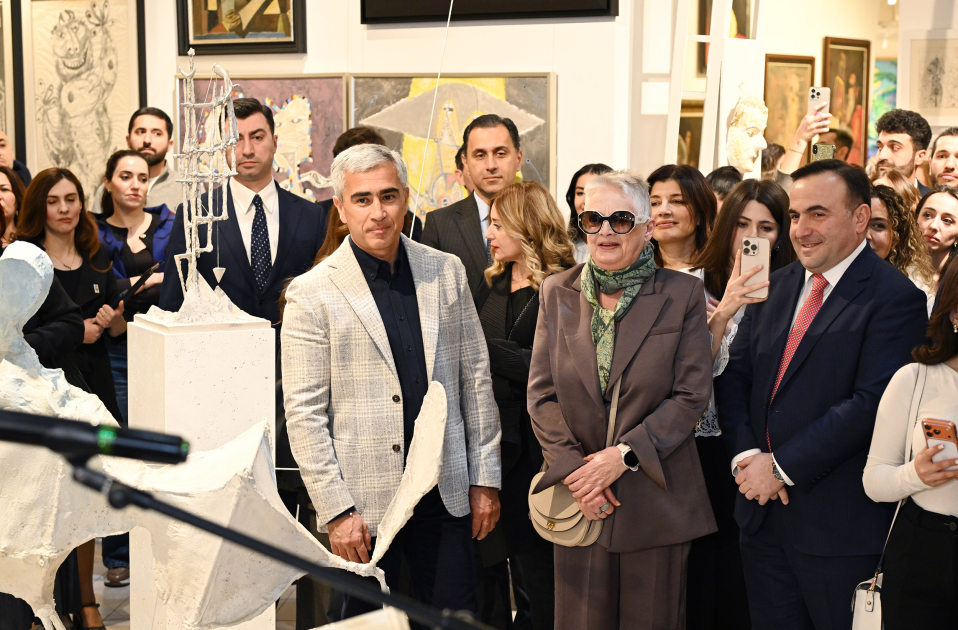 Müasir İncəsənət Muzeyində "Qeyzer" adlı müasir incəsənət sərgisinin açılışı olub (FOTO)