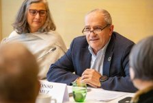 Anar Quliyev qlobal mənzil böhranının həllinə dair Azərbaycanın təcrübəsini bölüşüb (FOTO)