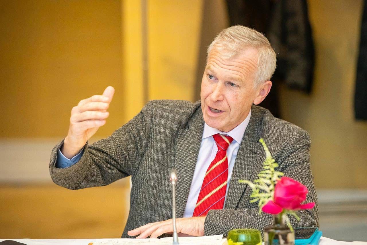 Anar Quliyev qlobal mənzil böhranının həllinə dair Azərbaycanın təcrübəsini bölüşüb (FOTO)