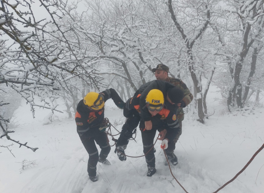 FHN qarlı havada axtarış-xilasetmə ilə bağlı təlim keçirdi (FOTO)