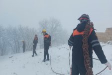 FHN qarlı havada axtarış-xilasetmə ilə bağlı təlim keçirdi (FOTO)
