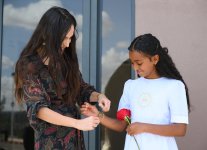 Heydər Əliyev Fondunun vitse-prezidenti Leyla Əliyeva Əddis-Əbəbədə bir sıra sosial və mədəni obyektlərlə tanış olub (FOTO)