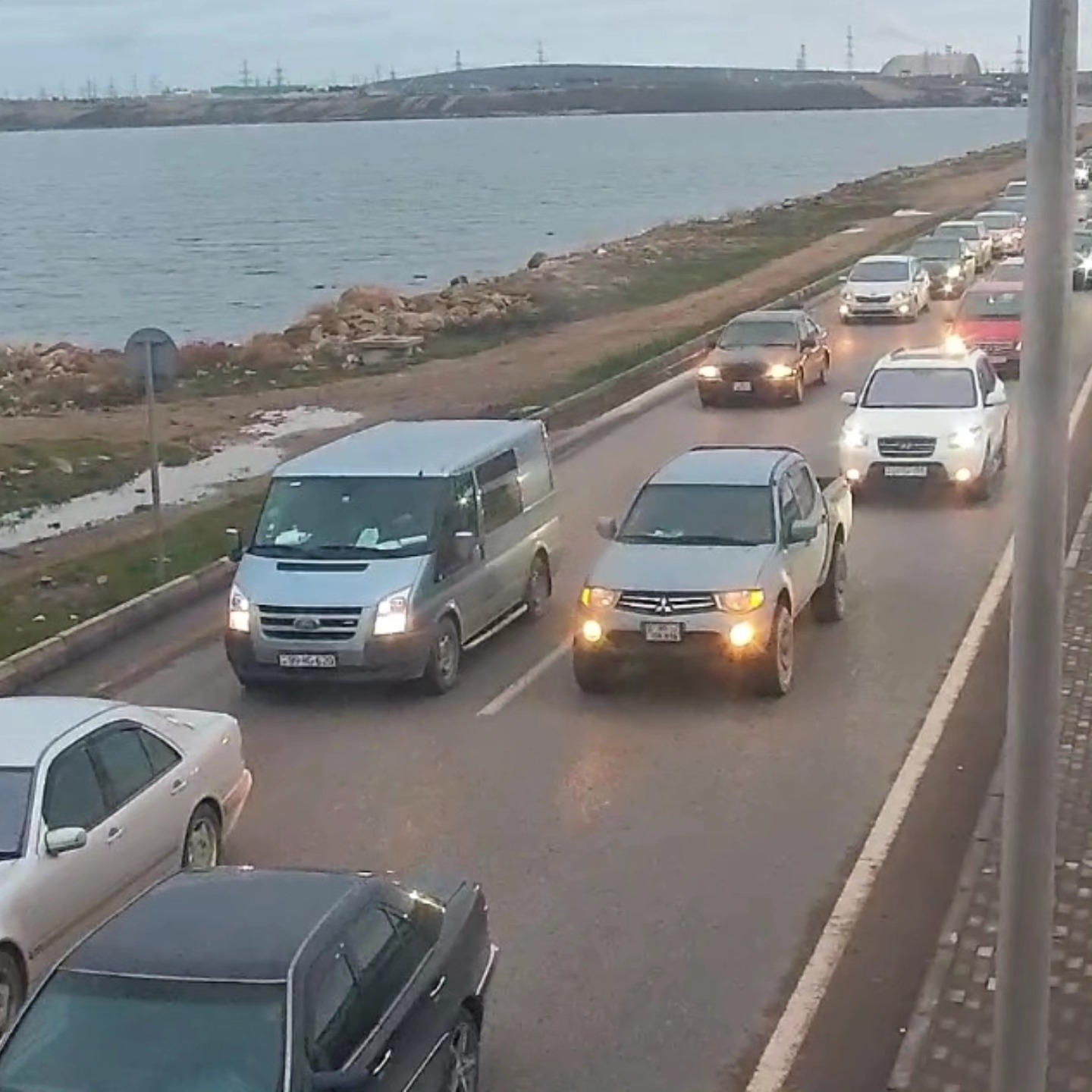 DİQQƏT: Bu yollarda tıxac var - SİYAHI (FOTO)