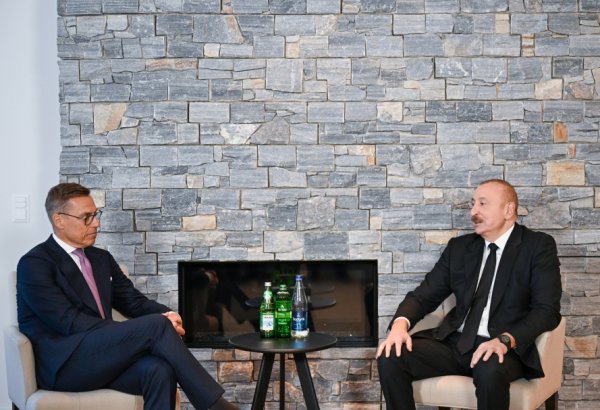 Prezident İlham Əliyev Davosda Finlandiya Prezidenti ilə görüşüb (FOTO/VİDEO) (YENİLƏNİB)