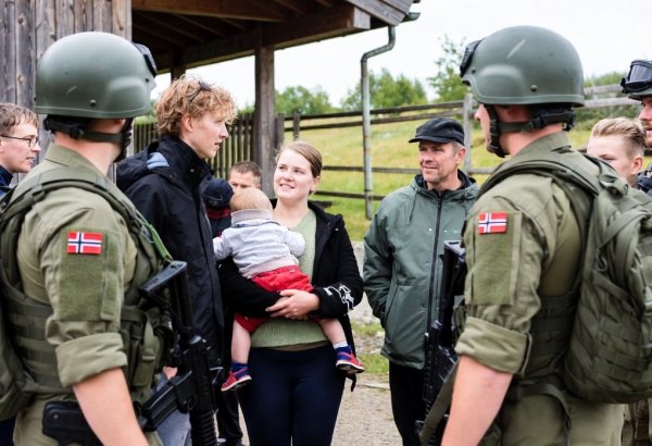 Norveç Rusiya ilə mümkün müharibəyə hazırlaşır