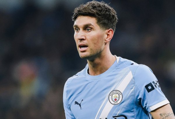 İngiltərə millisinin üzvü “Mançester Siti”dən gedir