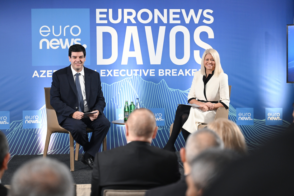 Prezident İlham Əliyev Davosda “Euronews” televiziyasına müsahibə verib (FOTO/VİDEO)