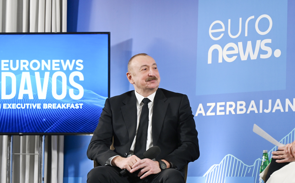 Prezident İlham Əliyev Davosda “Euronews” televiziyasına müsahibə verib (FOTO)