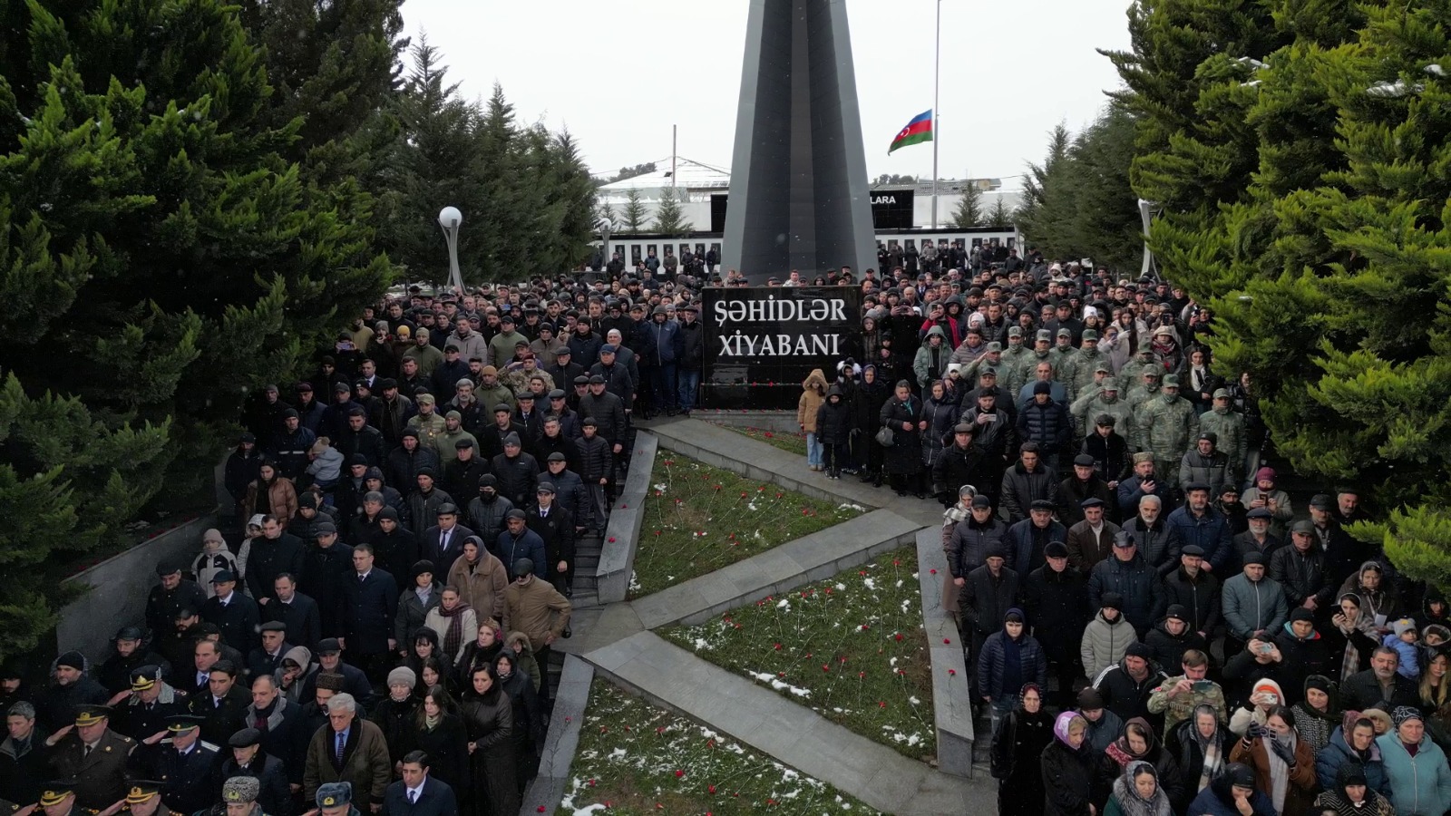 Xaçmazda 20 Yanvar faciəsi qurbanlarının əziz xatirəsi yad edilib (FOTO)
