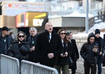 Prezident İlham Əliyev Ümumdünya İqtisadi Forumu çərçivəsində panel iclasda iştirak edib (FOTO/VİDEO)