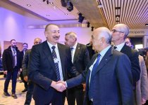 Prezident İlham Əliyev Ümumdünya İqtisadi Forumu çərçivəsində panel iclasda iştirak edib (FOTO/VİDEO)