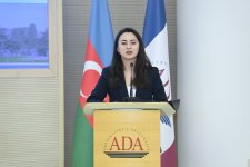 XİN və ADA Universiteti gənc diplomatları sertifikatlarla təltif etdi (FOTO)