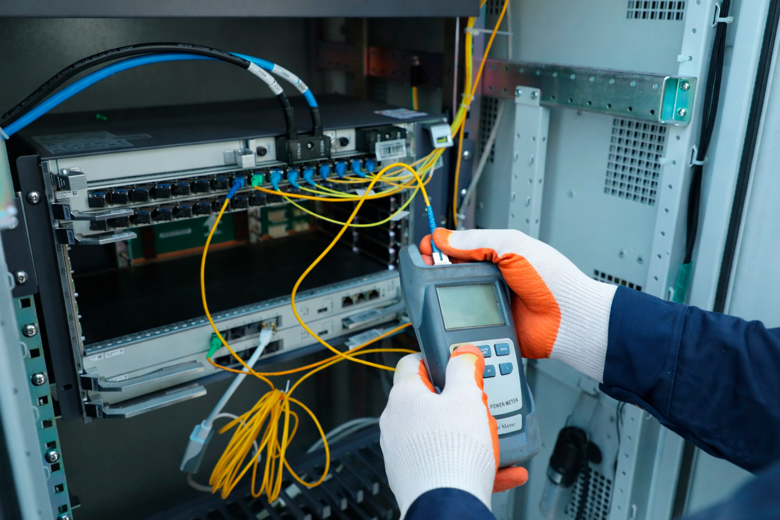 Ağdam və Kəlbəcərdəkı yaşayış məntəqələri telekommunikasiya xidmətləri ilə təmin edildi (FOTO)