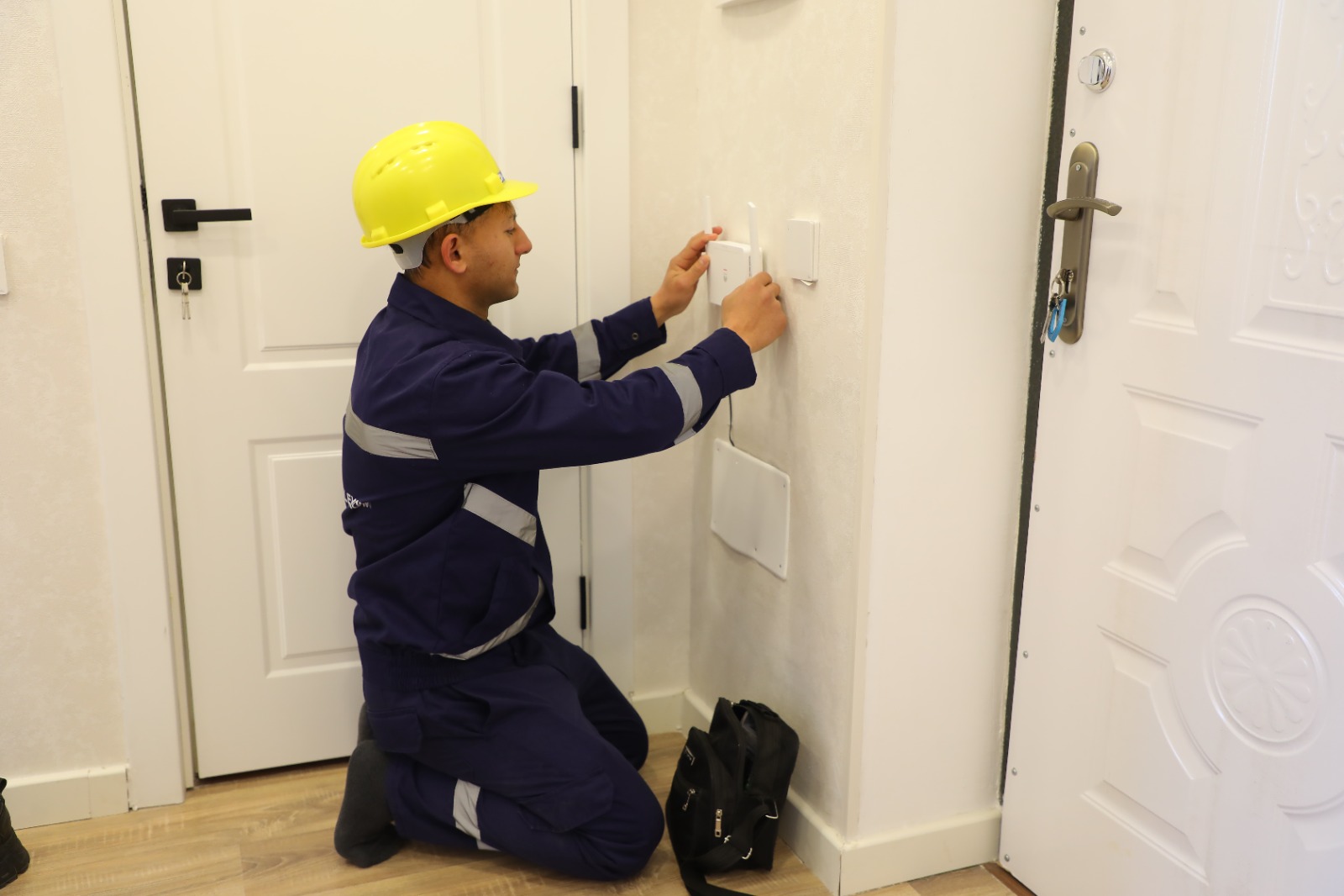 Ağdam və Kəlbəcərdəkı yaşayış məntəqələri telekommunikasiya xidmətləri ilə təmin edildi (FOTO)