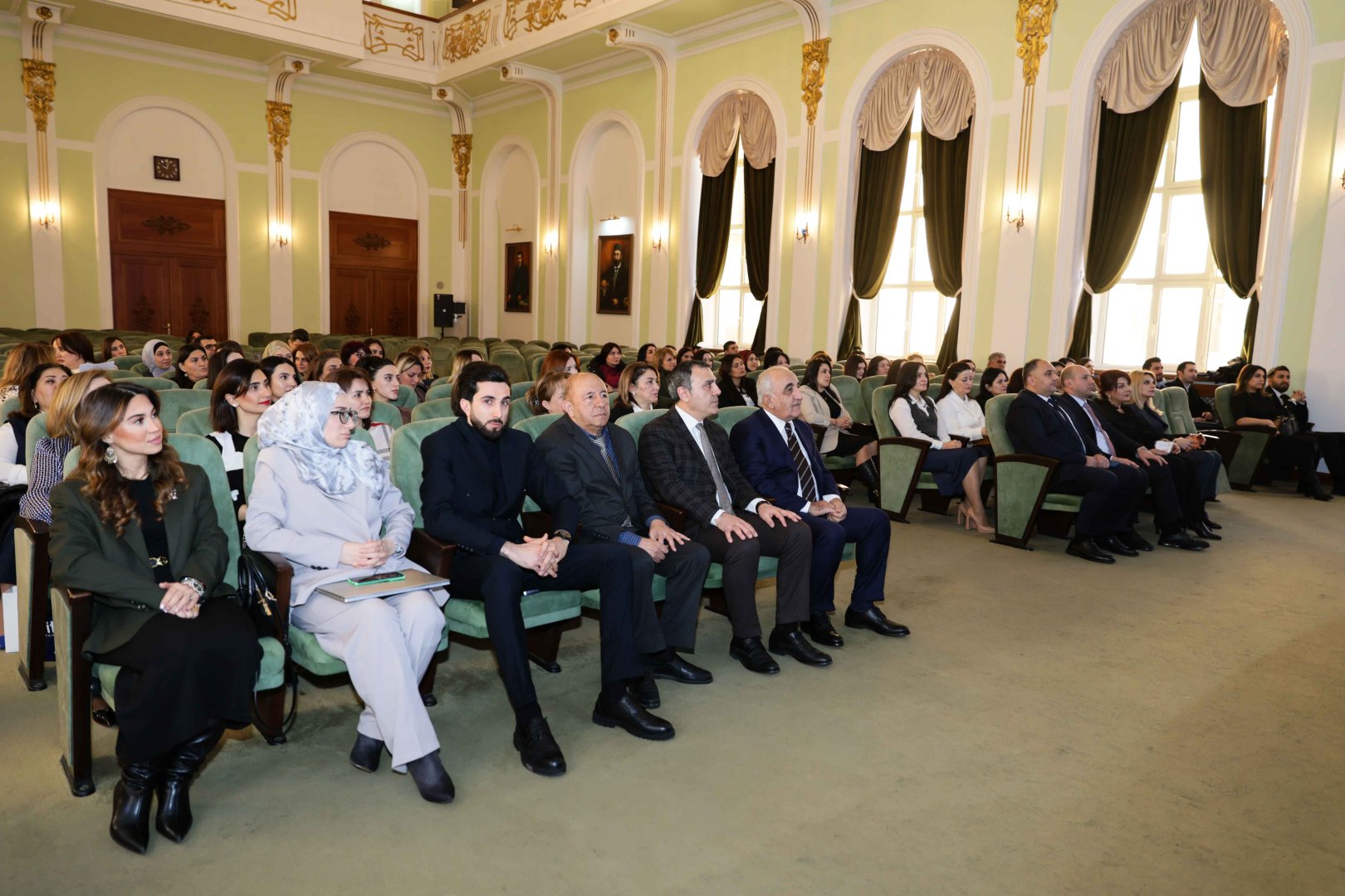 “Akademik İnkişaf və İnnovativ Tədris” Təlim Proqramın ilk iştirakçılarına sertifikatlar verilib (FOTO)