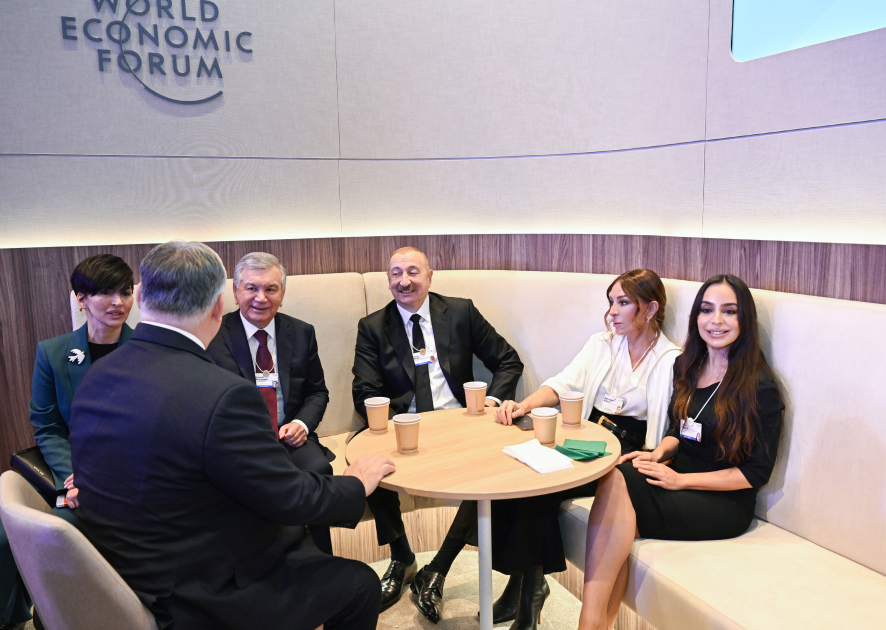 Prezident İlham Əliyev Davosda “Sülh Şurasının Nizamnaməsi” sənədinin imzalanma mərasimində iştirak edib (FOTO/VİDEO)