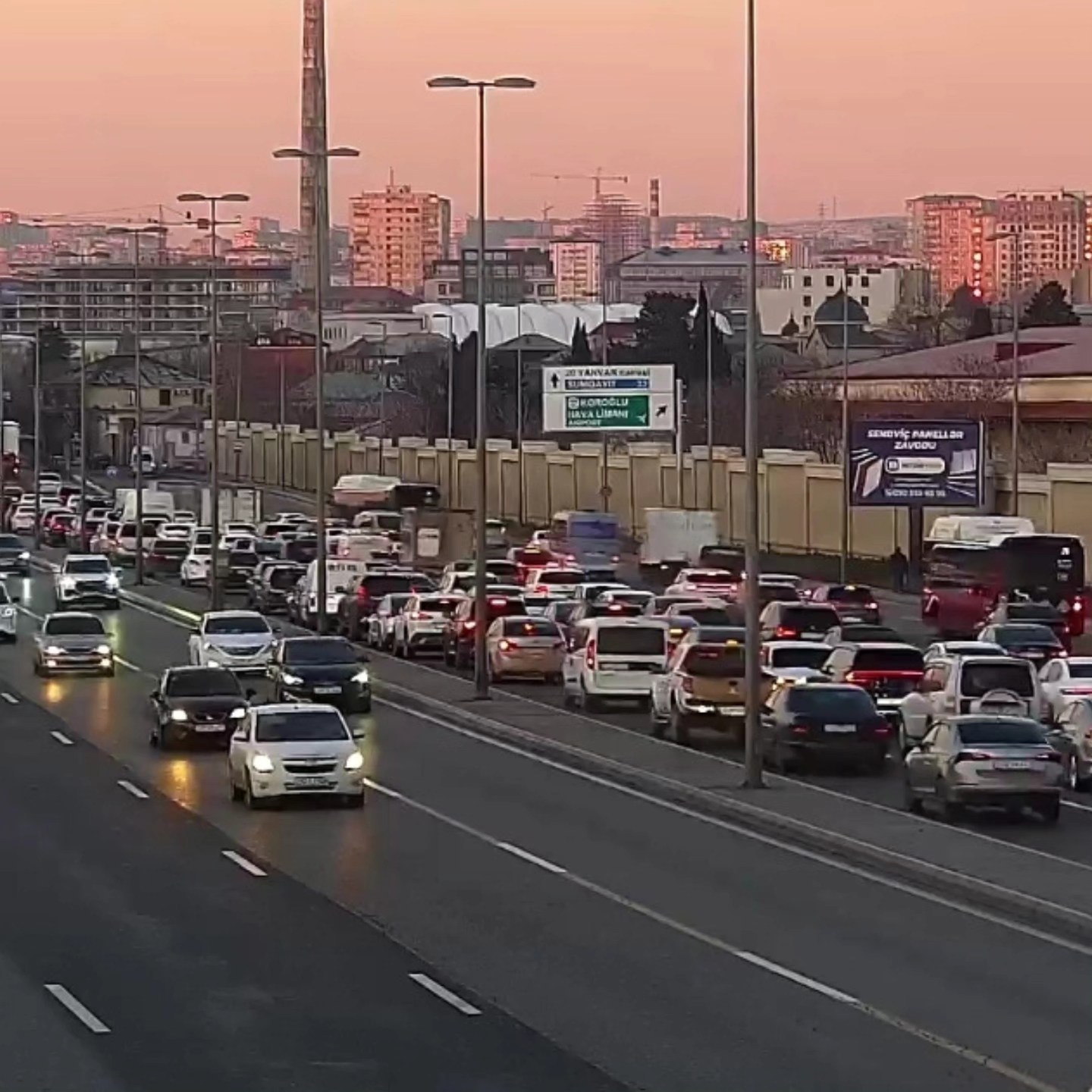 DİQQƏT: Bu yollarda tıxac var - SİYAHI (FOTO)