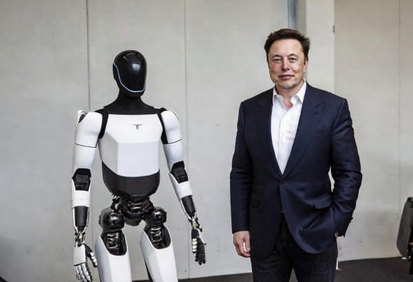 Komosun tədqiqi zamanı yadplanetlilərlə qarşılaşa bilərik - Mask