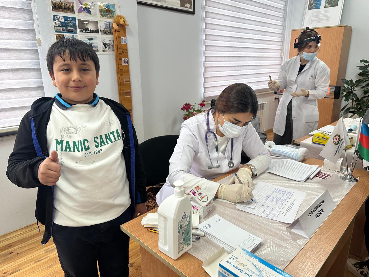 Nazirlik Ağdamın balaca sakinlərini müayinədən keçirdi (FOTO)