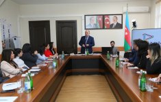 “Xəbər dilində məsuliyyət, ənənəvi media və rəqəmsal platformalarda tipik səhvlər” mövzusunda təlim keçirildi (FOTO)