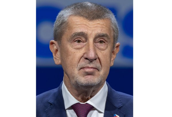 Çexiyanın Baş naziri Prezident İlham Əliyevə məktub ünvanlayıb